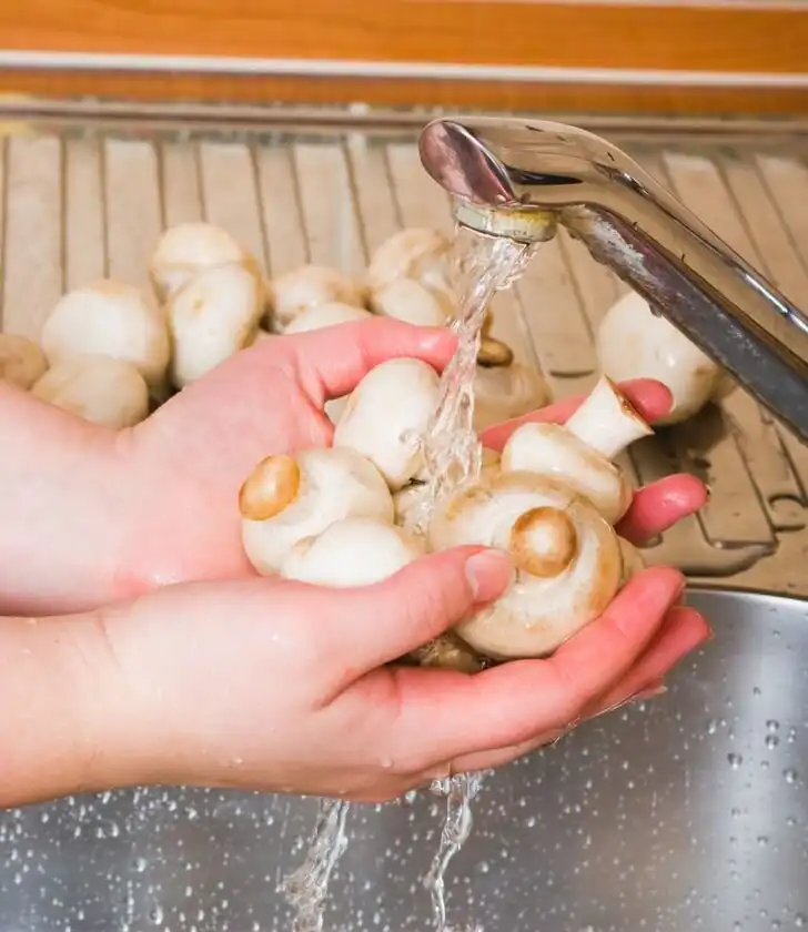 életmód, fürdőszoba, hatékonyság, házimunka, időgazdálkodás, konyha, lakás, otthon, rend, szokások, takarítás, takarítási tippek, tippek, tisztaság, trükkök