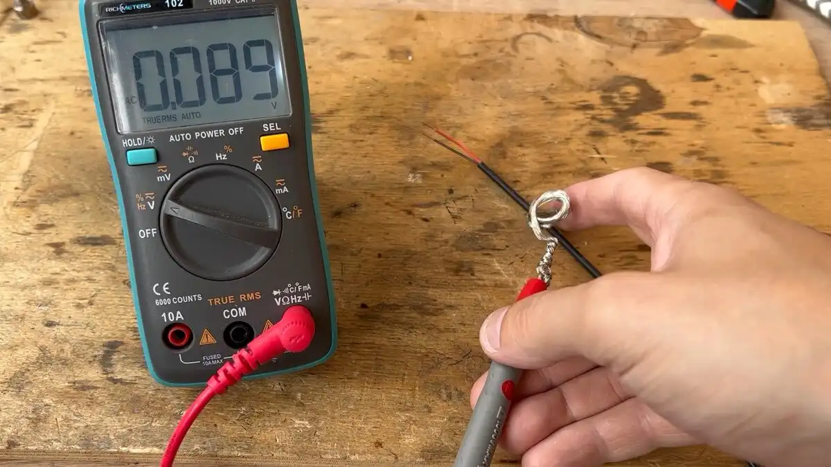 Diagnosztika, DIY, elektromosság, elektronika, galéria, Hibakeresés, javítás, Kábel, Multiméter, tippek, Vezetékszakadás