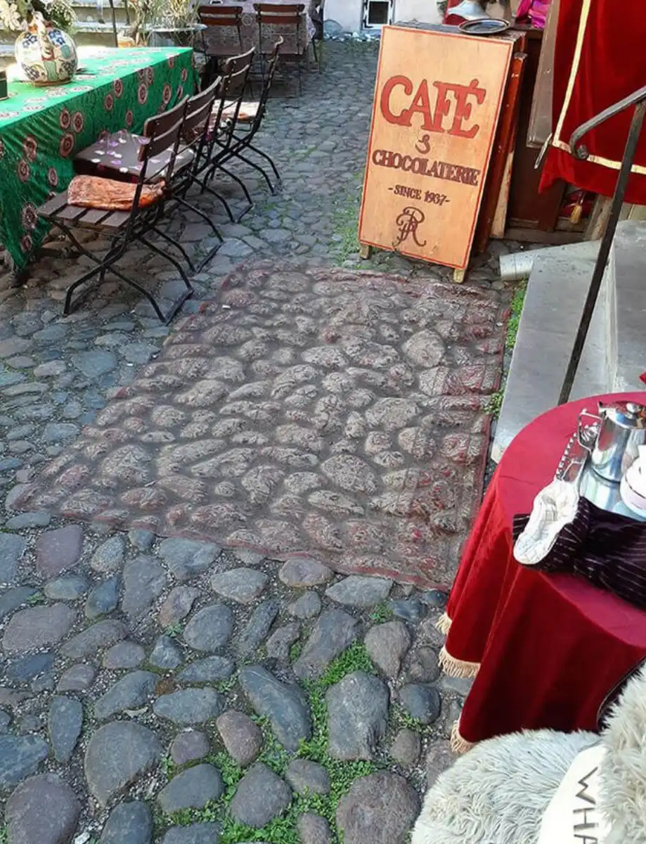 elhasználódás, elmúlás, emlékek, érdekességek, fotógyűjtemény, gyerekkor, idő múlása, kopás, mindennapi élet, nosztalgia, tárgyak