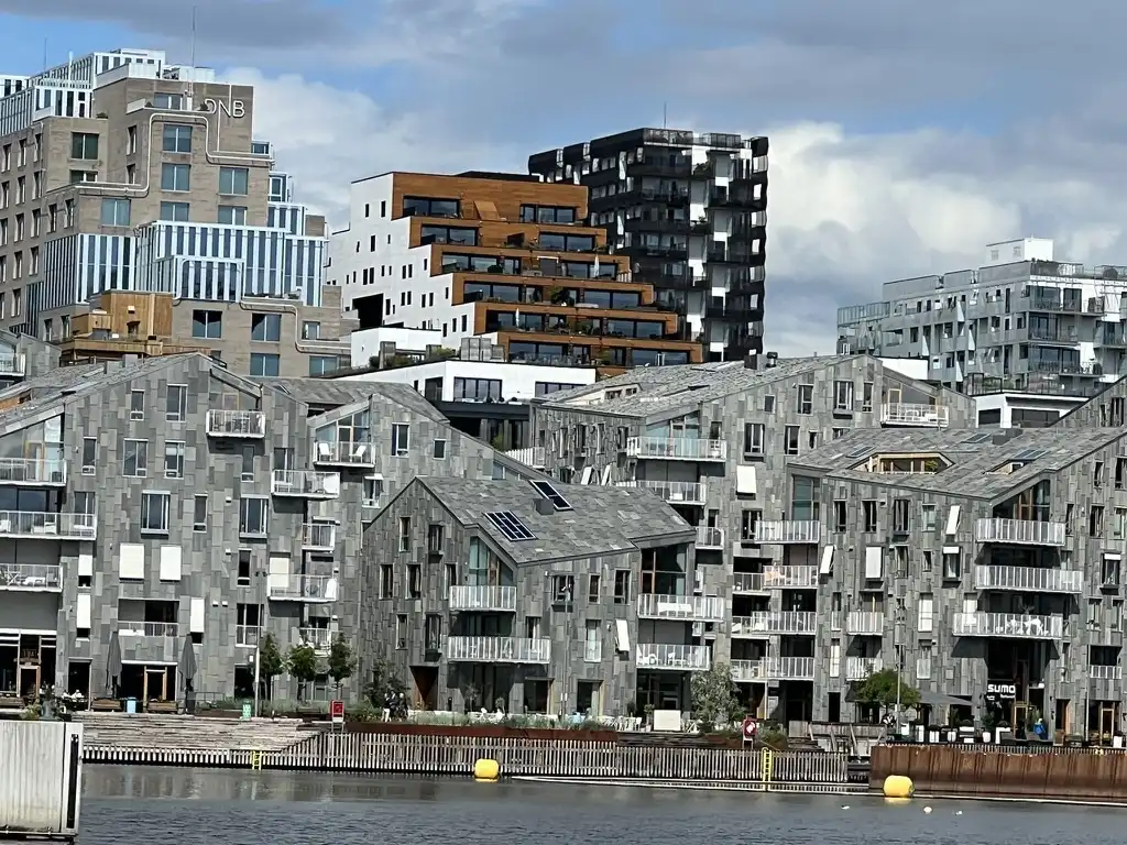 20+ fotó Norvégiából, ami megmutatja, hogy a legtöbb európai ország miért nem fogja soha utolérni ezt az országot beszámoló, életmód, építészet, érdekességek, európa, fotók, infrastruktúra, környezettudatosság, közlekedés, különbségek, Kultúra, mentalitás, Norvégia, Oroszország, Osló, összehasonlítás, Skandinávia, tapasztalatok, társadalom, utazás