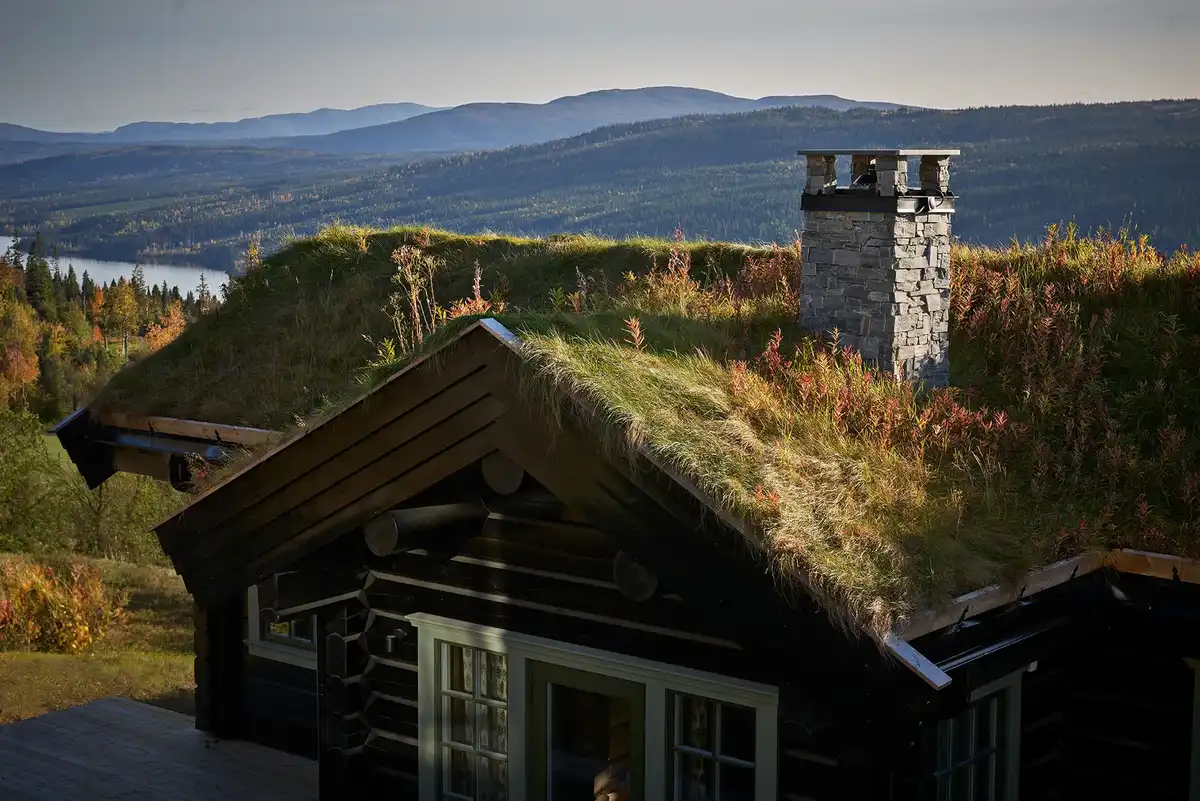 antik bútorok, Åre, belsőépítészet, faház, felújítás, galéria, hagyományok, hegyi ház, kézműves, luxus, modern, nyaraló, panoráma, pihenés, rusztikus, svéd design, Svédország, szauna, természetközeli, történelmi épület, vintage