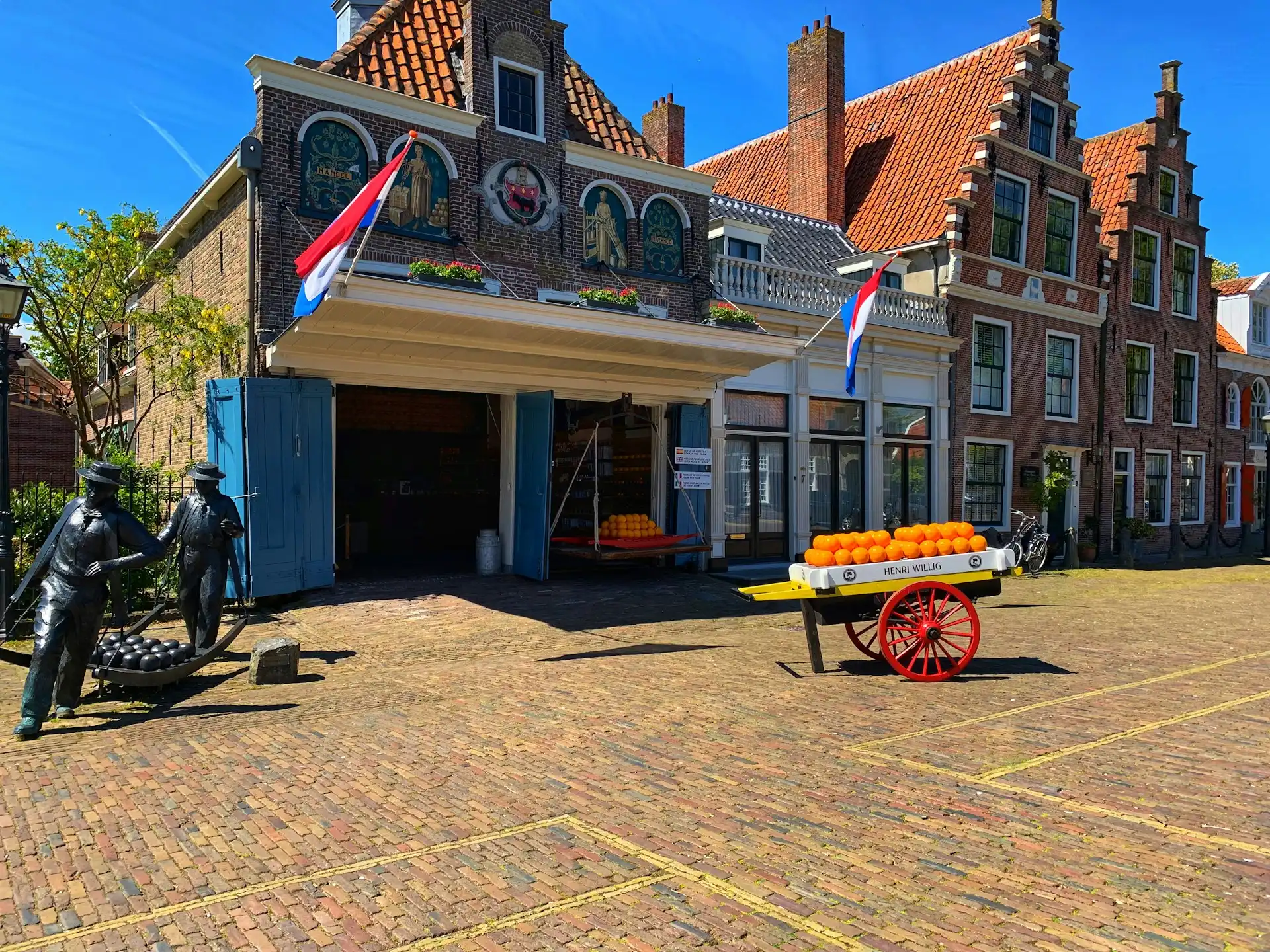 családi élet Hollandiában, gyermeknevelés Hollandiában, házimunka megosztása, holland kultúra, kulturális különbségek, munka és magánélet egyensúlya, nemi szerepek, nemzetközi családok, szülési szabadság