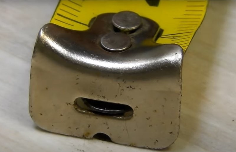barkácsolás, DIY, érdekességek, felhasználás, hasznos tudnivalók, how-to, lifehack, mérési technikák, mérőszalag, otthoni barkácsolás, rejtett funkciók, szerszámok, tippek, titkok, trükkök, útmutató