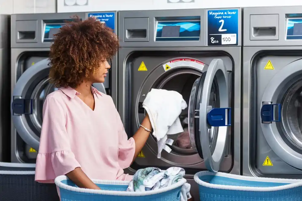 amerika, amerikai kultúra, amerikai mosodák, élet Amerikában, érdekességek, érmemosoda, Gazdaság, Külföld, kultúrális különbségek, laundromat, mindennapi élet, mosási szokások, mosoda, mosógép, önkiszolgáló mosoda, szárítógép, tapasztalatok, társadalmi szokások, társasági élet, usa, utazás, vízfogyasztás, washateria