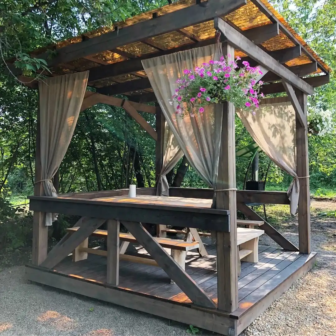 DIY pavilon, előtető, kerti design, kerti építmény, kerti pavilon, kerti pihenő, kertrendezés, minimál stílus, modern pavilon, nyári konyha, olcsó pavilon, pavilon, pavilon építése, terasz, veranda