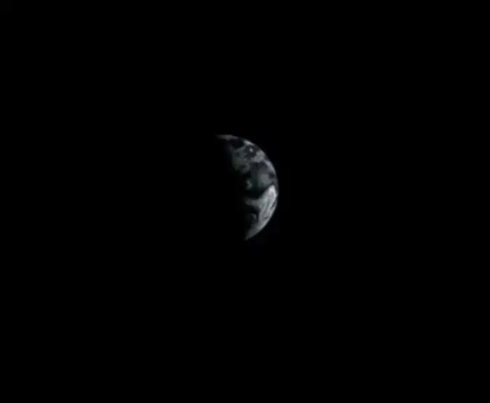 Bazalt, Chang'e-3, CNSA, galéria, Holdfelszín, Holdfotók, Holdi ásványtan, Holdi felfedezések, Holdi geológia, Holdi hőmérséklet, Holdi képfelvételek, Holdi kőzetek, Holdi küldetések, Holdi laboratóriumi minták, Holdi talaj, Holdi tudományos kutatások, Holdkőzetek, Holdkutatás, Holdminták, Holdpor, Jütu holdjáró, Kínai Űrügynökség, Olivin, Piroxén, Plagioklász, űrkutatás