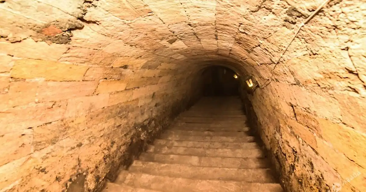 barlangok, földalatti labirintus, katakombák, kőbányák, Kultúra, labirintus, látnivalók, második világháború, mészkő, Odessza, odesszai katakombák, partizánok, rejtélyek, történelem, turizmus, Ukrajna, veszélyek