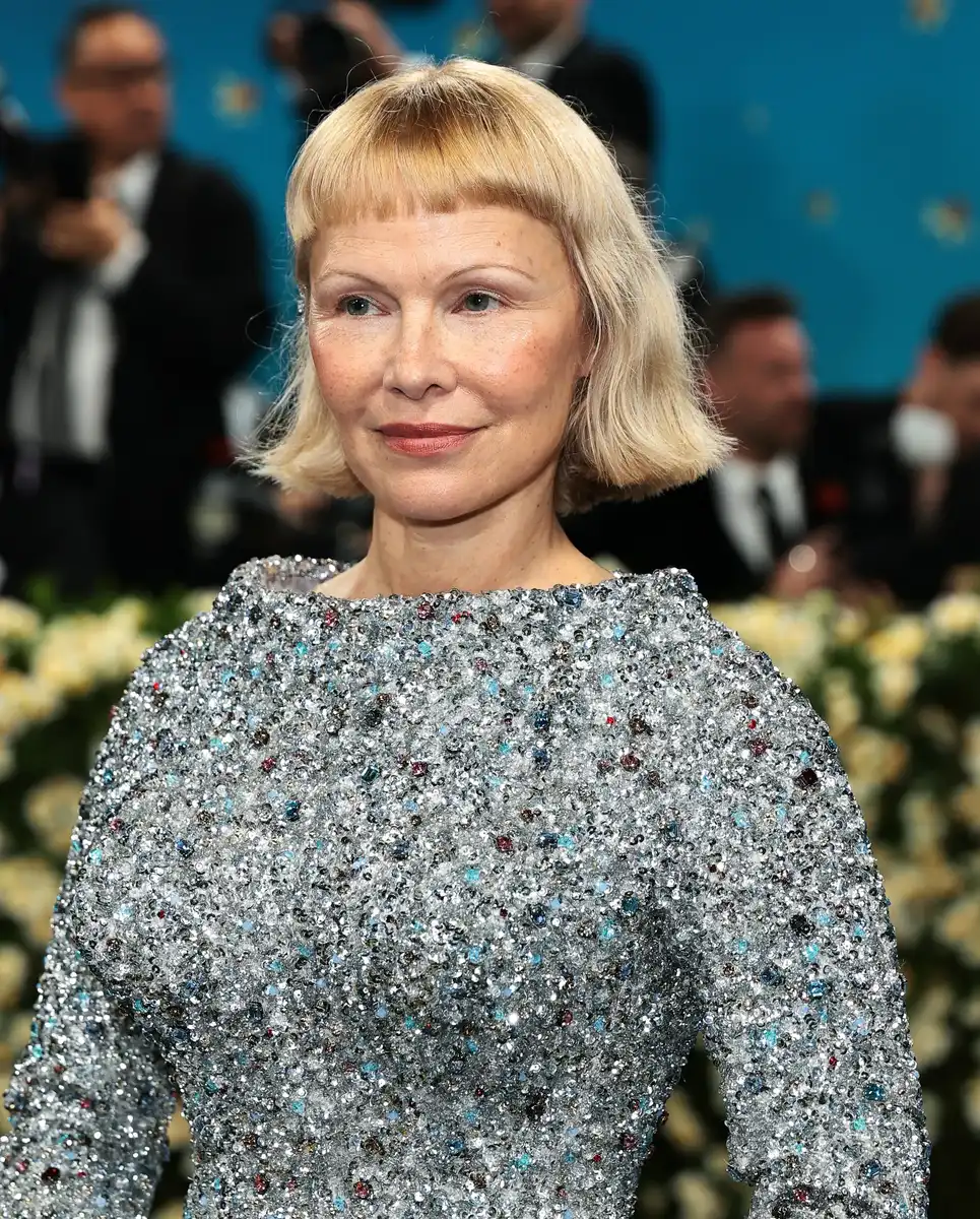 divat, frizura, hajvágás, inspiráció, női, ősz, rövid, stílus, szépség, trend