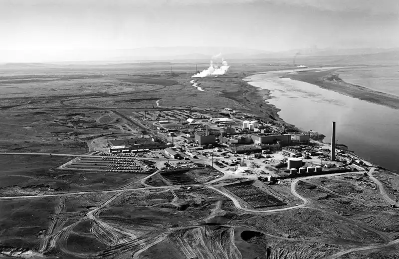 Atomenergia, atomhulladék, baleset, fegyverkezés, katasztrófa, Környezetszennyezés, radioaktivitás, sugárzás, történelem, veszély