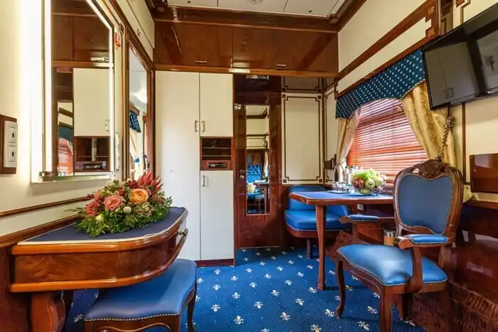 Golden Eagle, luxus utazás, luxusvonat, Maharajas Express, Rovos Rail, Suite Shiki-Shima, turistavonat, utazás, vasút, Venice Simplon-Orient-Express, vonatozás