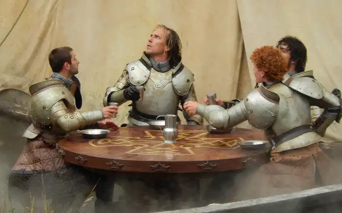 csata, divat, fegyverzet, higiénia, középkor, lovagok, mindennapok, páncél, tévhitek, történelem