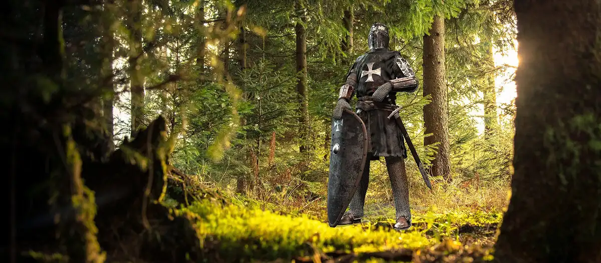 csata, divat, fegyverzet, higiénia, középkor, lovagok, mindennapok, páncél, tévhitek, történelem