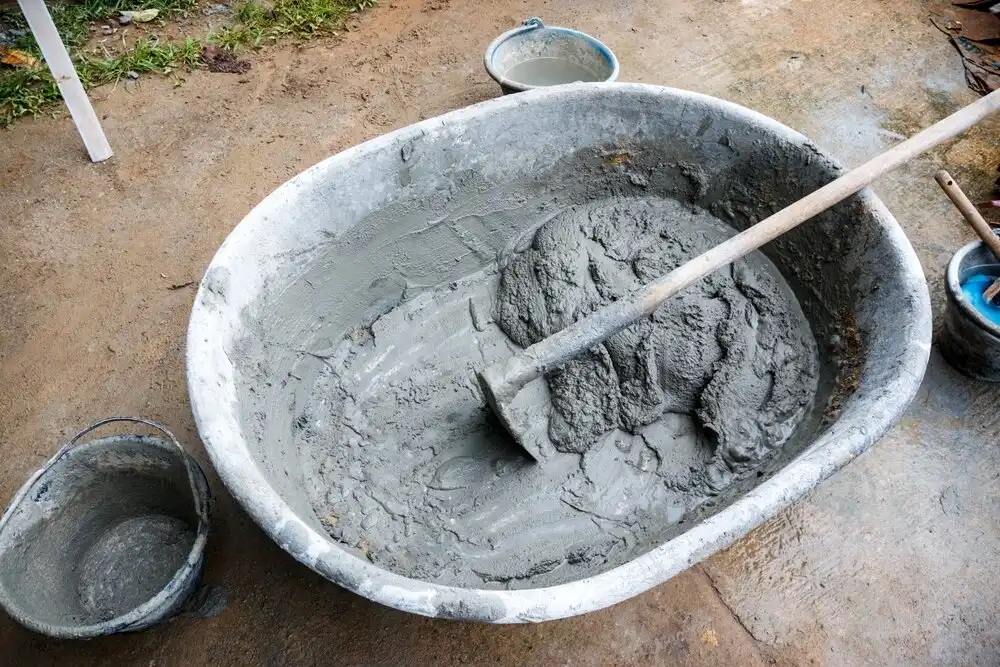 Adalékanyag, beton, Építkezés, felújítás, Képlékenyítő, kockázat, minőség, spórolás, tartósság, tippek