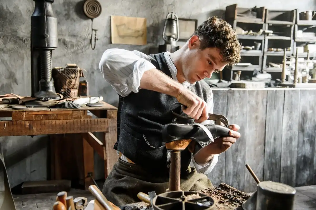 Adidas, család, Dassler, konfliktus, Márkaépítés, Örökség, Puma, történelem, Versengés, Viszály