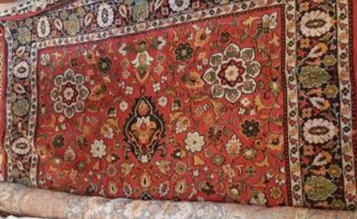 dizájn, hagyomány, lakáskultúra, nosztalgia, panel, praktikum, Státusz, szőnyeg, szovjet, történelem