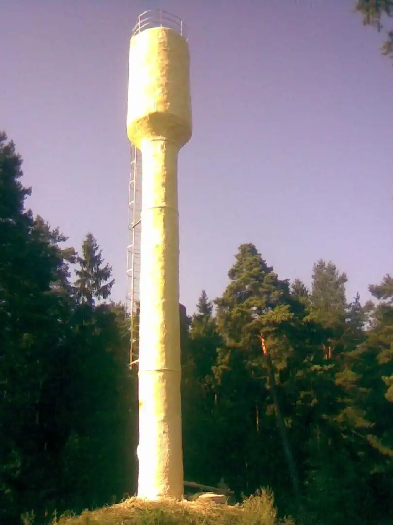 fagyásvédelem, galéria, ipari építmény, szovjet technológia, téli üzemeltetés, vízellátás, víztorony, víztorony építés, víztorony szerkezet, víztorony szigetelés