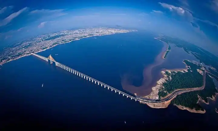 Amazonas, árvíz, Brazília, Dél-Amerika, dzsungel, érdekességek, földrajz, folyó, Gazdaság, hajózás, híd, infrastruktúra, Kolumbia, környezetvédelem, Kultúra, leghosszabb folyó, Manaus, mellékfolyó, mélység, Nílus, Peru, szélesség, természet, trópusi esőerdő, utazás, vízhozam