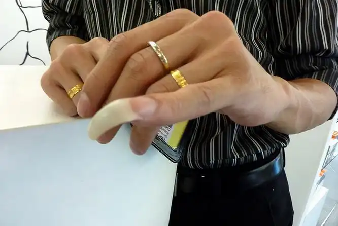 arisztokrácia, babona, divat, férfi, hagyomány, Kultúra, stílus, szimbólum, társadalom, történelem