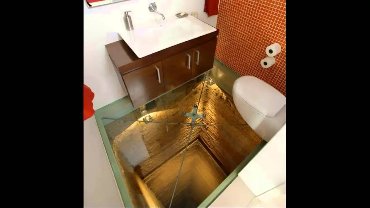 bizarr, dizájn, enteriőr, felújítás, humor, Különös, lakberendezés, otthon, Vécé, vicces