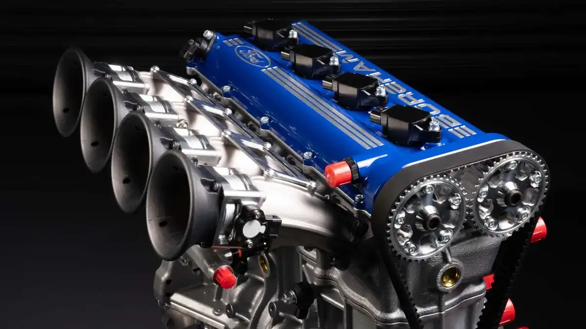 Benzin, Ford, innováció, motor, restomod, retro, sportautó, technika, teljesítmény, Tuning