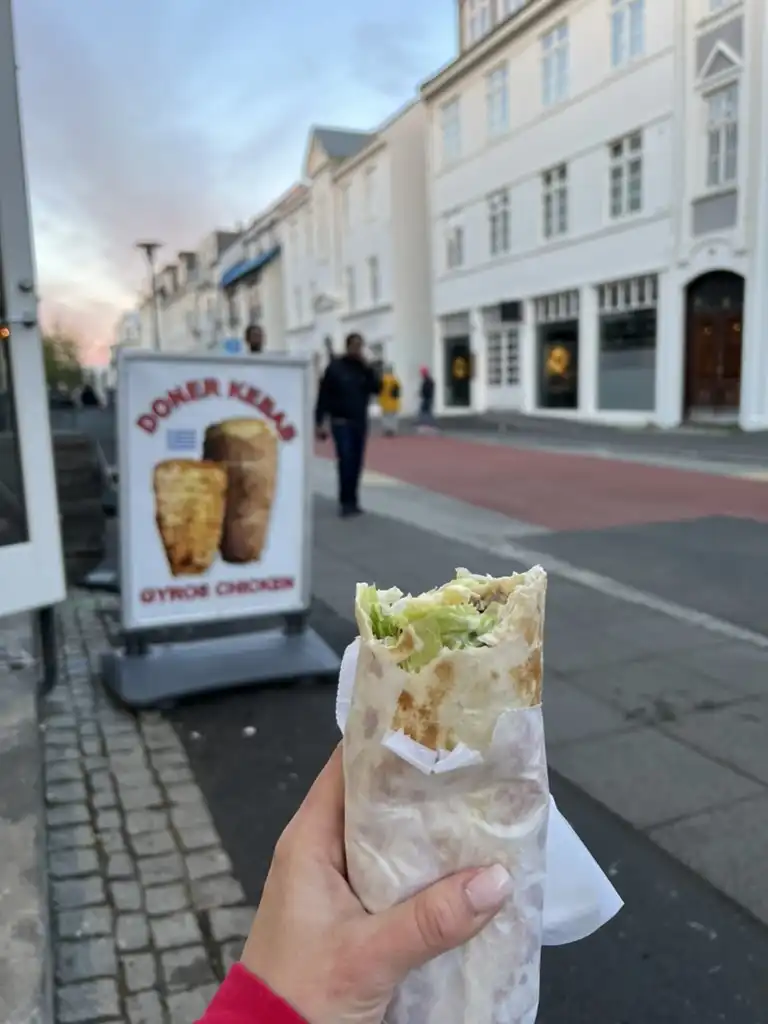autóbérlés, európai utazás, galéria, geotermikus energia, Izland, külföldi életmód, nyaralási tippek, olcsó repülőjegy, Reykjavík, szállásfoglalás
