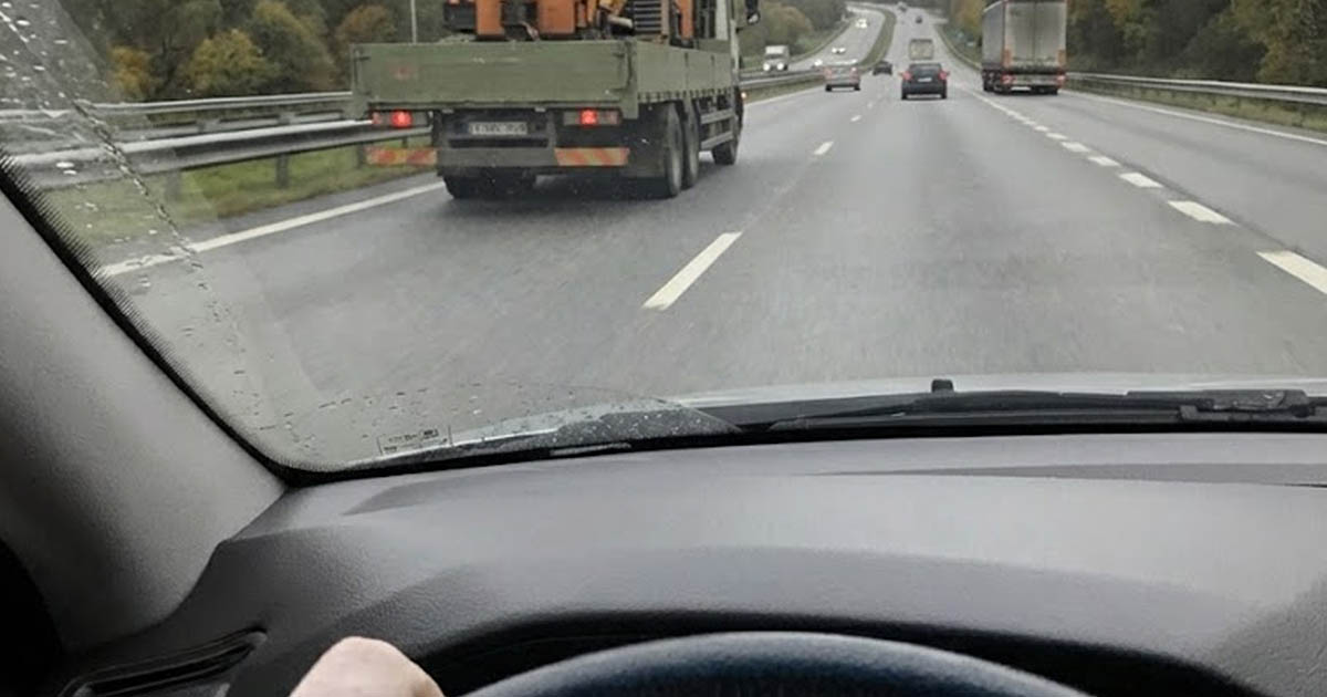 autó, autópálya, fordulatszám, karbantartás, kokszosodás, motor, motorolaj, motorvédelem, tippek, vezetés