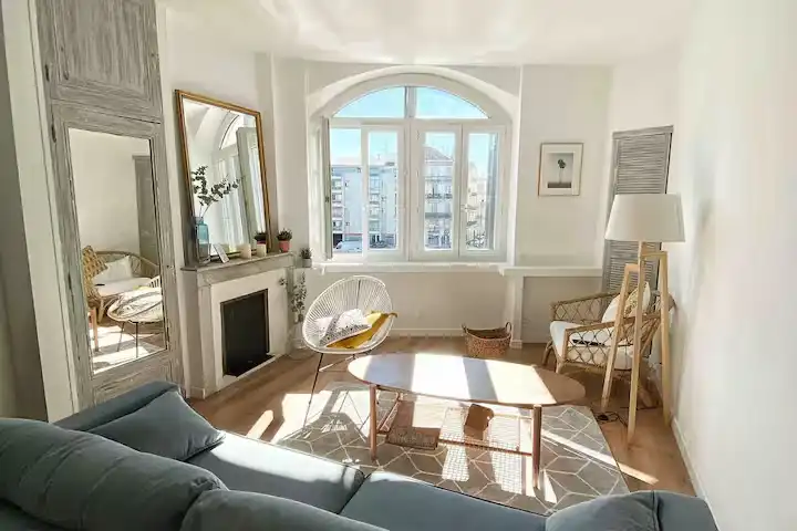dekoráció, életmód, francia, inspiráció, kislakás, lakberendezés, minimalizmus, otthon, Párizs, vintage