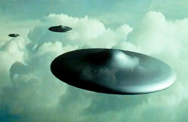 földönkívüliek, Idegenek, jelenségek, megmagyarázhatatlan, összeesküvés, rejtélyek, titkok, UAP, UFO, űrlények